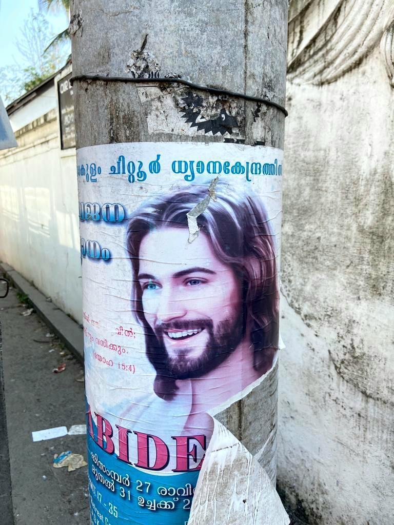 poster de Jesus sur les murs de Cochin