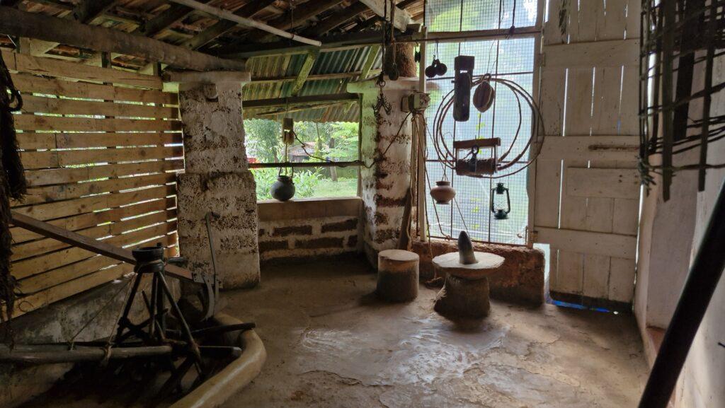 outils maison Alvarez, Loutoulim, Goa