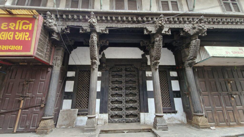 entrée de Haveli Ahmedabad